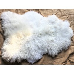 Natur-hvide lammeskind